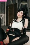 Alina Becker Tifa Lockhart Cosplay