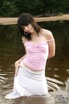 Ariel Rebel outside