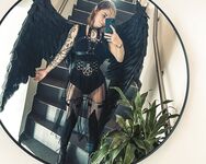 Zayuri - White/Black Angel Shooting