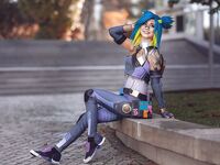 Zayuri - Neon Cosplay Set