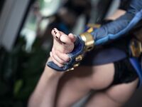 Zayuri - Neon Cosplay Set