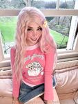 Belle Delphine - Cute in Pink