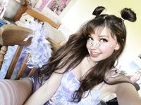 Belle - Gummy Monster