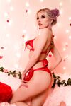 Rolyat Gift Wrapped