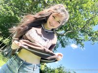 Belle - Pre Shopping Outfit