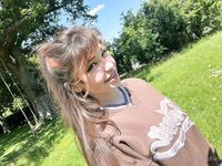 Belle - Pre Shopping Outfit