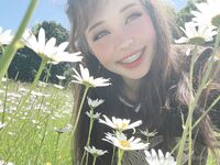 Belle - Pre Shopping Outfit