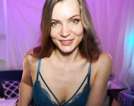 BriannaBell (May 2020 OF Dump 1999 Pictures)