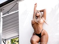 Maria Gjieli Onlyfans Album