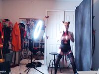 Swailo cosplay tit flash