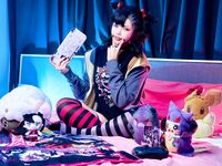 Asian Cosplayer ZinieQ