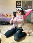 Onlyfans Belle Delphine - 2000's Outfit