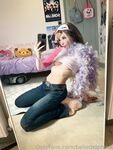 Onlyfans Belle Delphine - 2000's Outfit