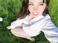 Onlyfans Belle Delphine - Naked In The Garden