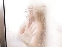 Lily Rader(white teen)