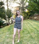 Taina_braun(white girl)