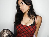 Farha Khalidi Onlyfans Album Leak