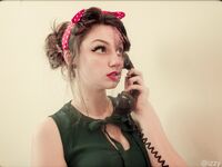 Izzy_xx, blanc noir picture collection