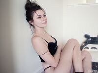 Izzy_xx, blanc noir picture collection