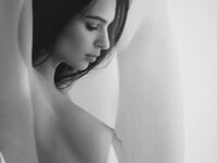 Goddess EmRata Completely Natural