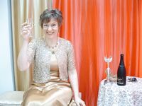 Auntie Jones amateur 02