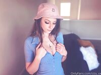 Izzy_XX OF (inactive)