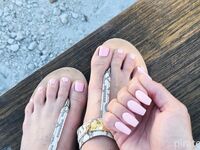 pirateflagnislandgirl