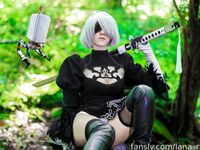 Lana Rain - 2B
