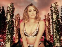 MIA MALKOVA SCREENSHOT COPY KARO