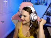 MIA MALKOVA SCREENSHOT COPY KARO