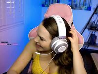 MIA MALKOVA SCREENSHOT COPY KARO