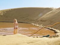 MIA MALKOVA SCREENSHOT COPY KARO