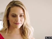 MIA MALKOVA