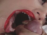 MIA MALKOVA SCREENSHOT BY SMARTPHONE