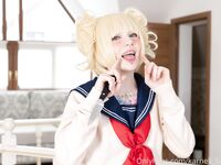 Karneli Bandi - Toga