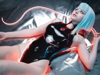 Shirogane Sama - Lucy