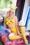 Alice-Bong-Pikachu