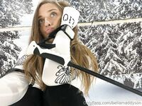 bellamaddyson - OF pic dump - HQ