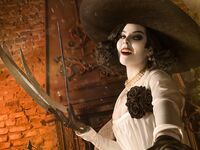 Disharmonica - Lady Dimitrescu