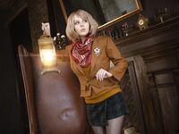 Cosplay Ashley Graham [Disharmonica]