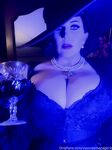 Lady Dimitrescu - Monroe Menagerie Blue Set