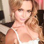 Emma Hernan & friends