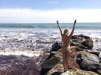 Emma Hernan & friends