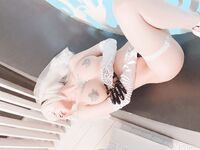 Michi Kyunn 2B bride