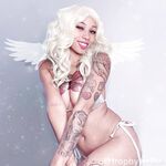 trophywaifu / starcissa nude