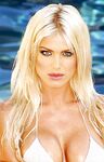 Victoria Silvstedt photos