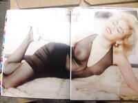 Miley Cyrus Naked album