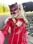 Ann - Panther Selfies
