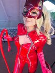 Ann - Panther Selfies