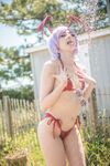 Beach Lilith & Morrigan